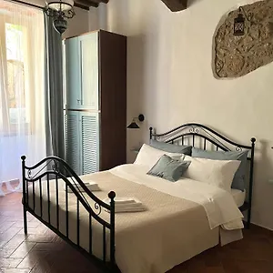 https://il-girasole-storico.it-tuscanyhotel.com